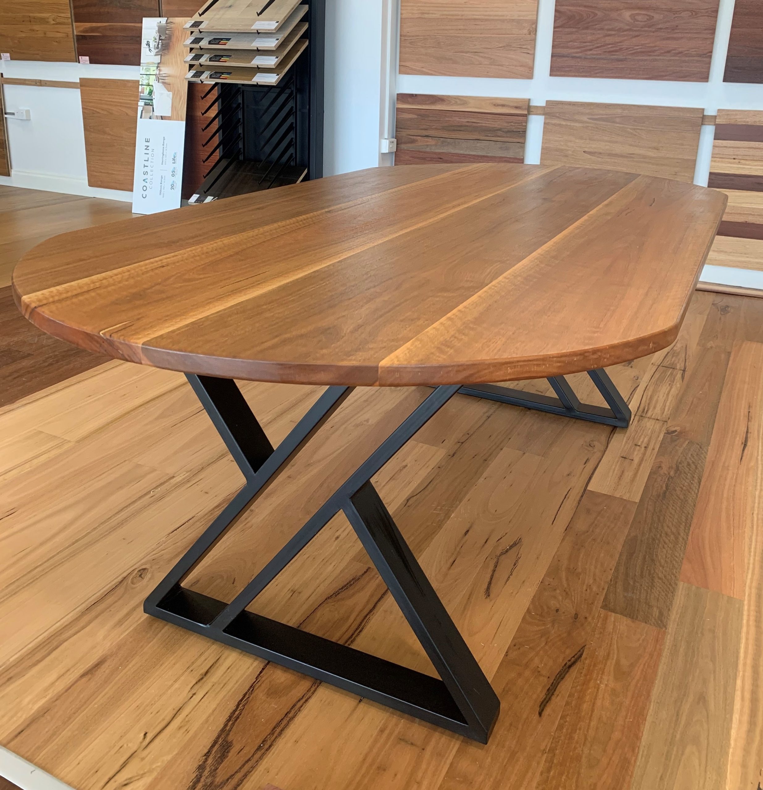 NSW Spotted Gum Dining Table - Pill Shape - Z Shape Steel Legs